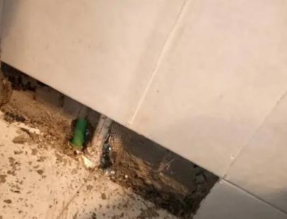 中阳楼顶漏水维修公司分享下修复水管漏水的几种小方法